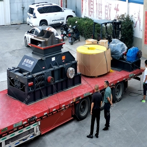 2PG1500x800大型對輥伊人情人综合网 破碎石英石